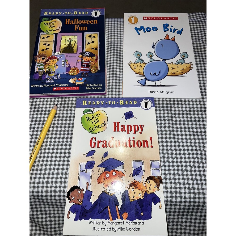 Ready-to-Read, Level 1. Moo Bird, Happy Graduation! Halloween Fun